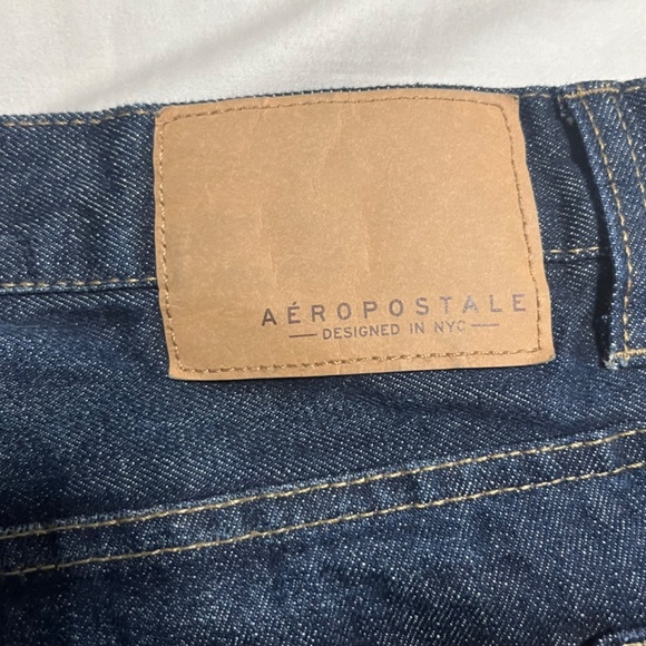 Aeropostale 34x30 Relaxed Jeans - Picture 4 of 8